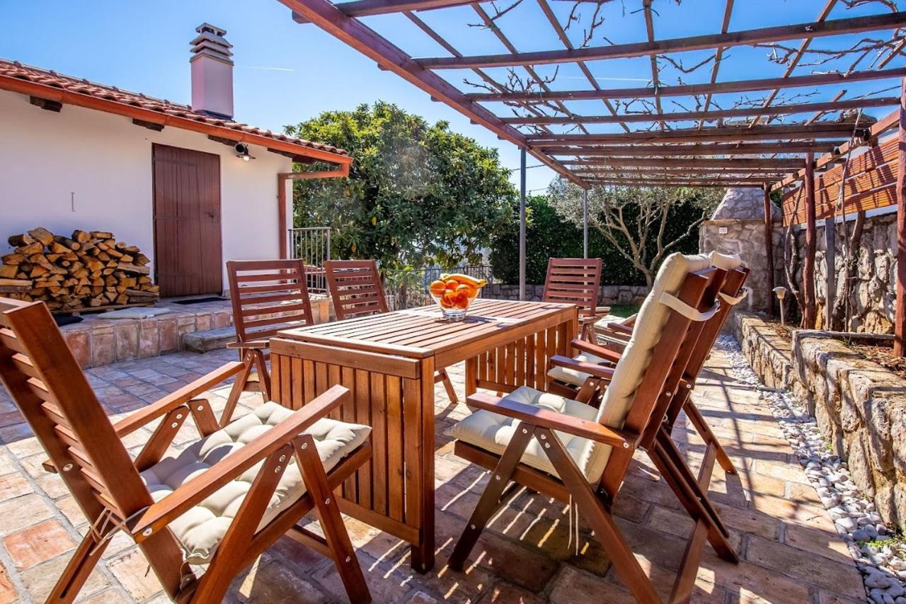 Vila Olea Ika Exteriér fotografie